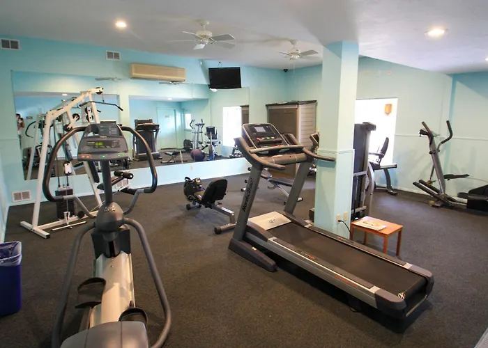 Townhome W/ Mountain View, Pool Access! *